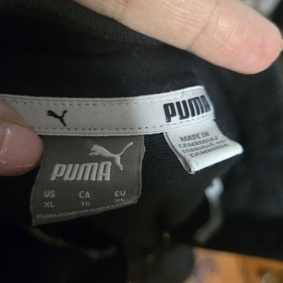 Puma Women's Black Quarter-Zip Cropped Crew Neck Sweatshirt - Picture 4 of 5